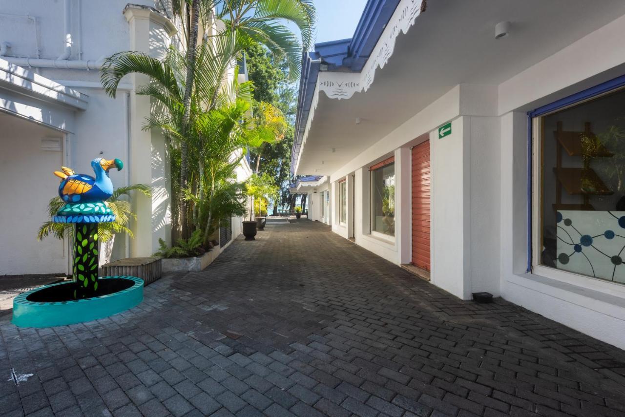 Dodo Square Residence Grand Baie Bagian luar foto